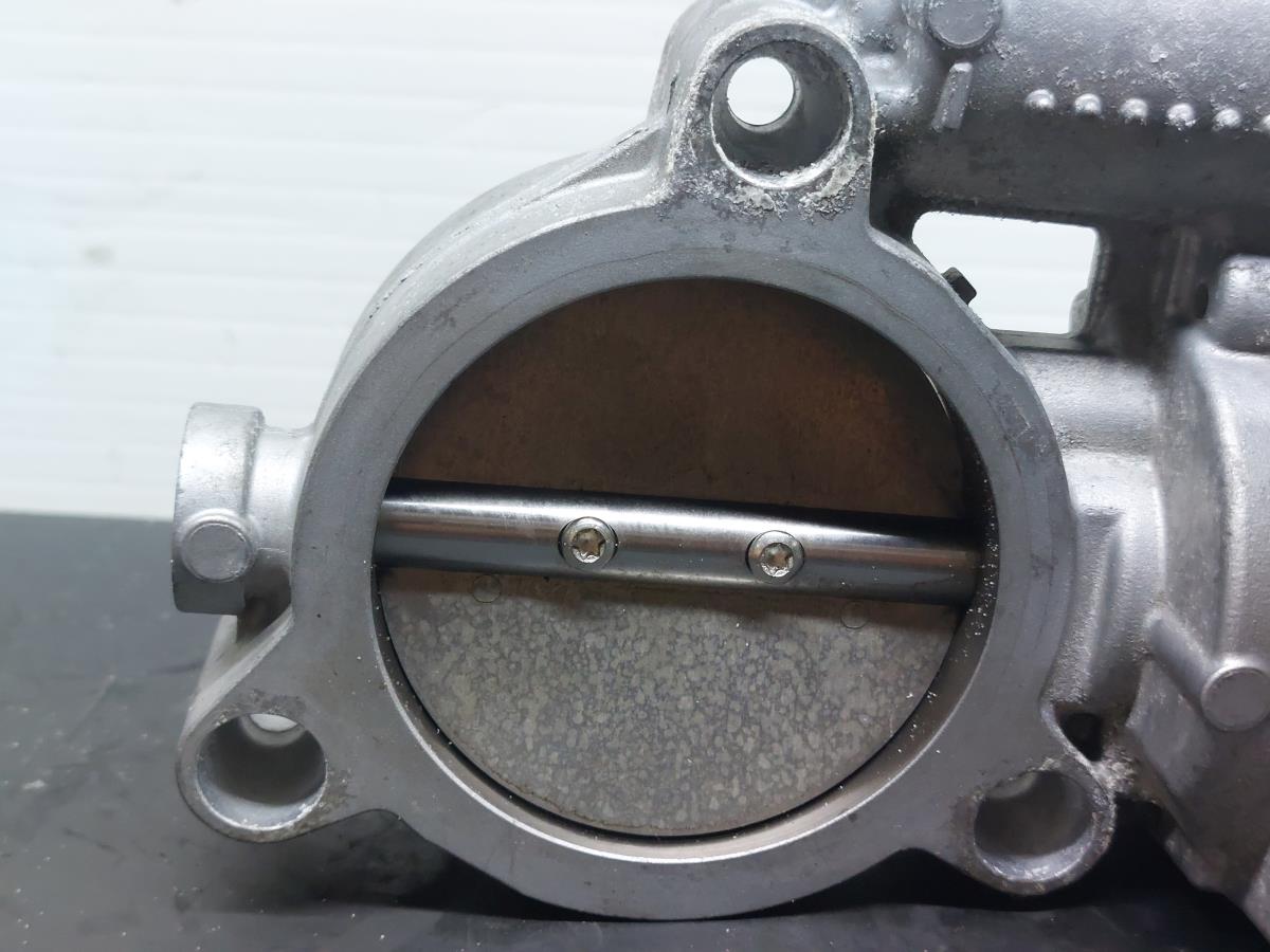 Corpo farfallato BMW 1 (F40) Imagem-5