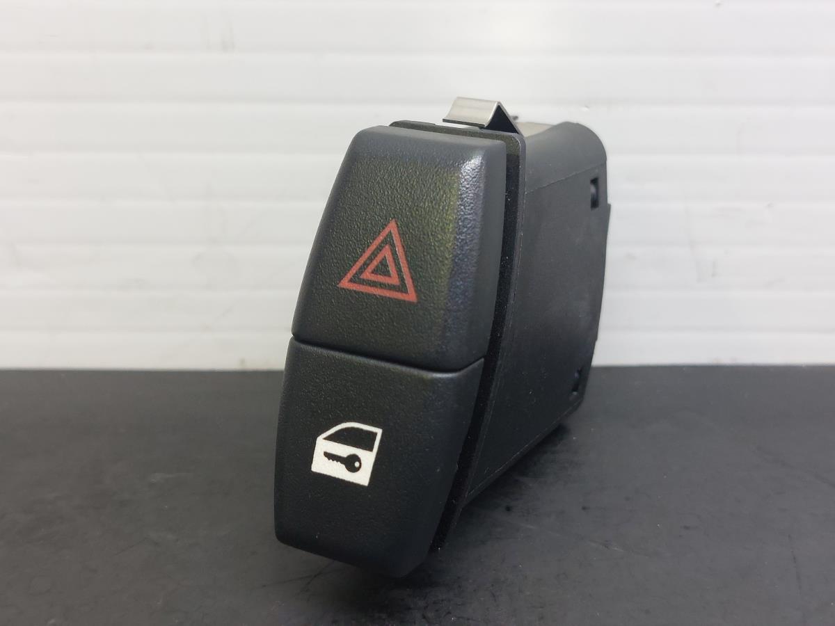 Bouton de Warning/ interrupteur 4 feux de détresse BMW X3 (E83)