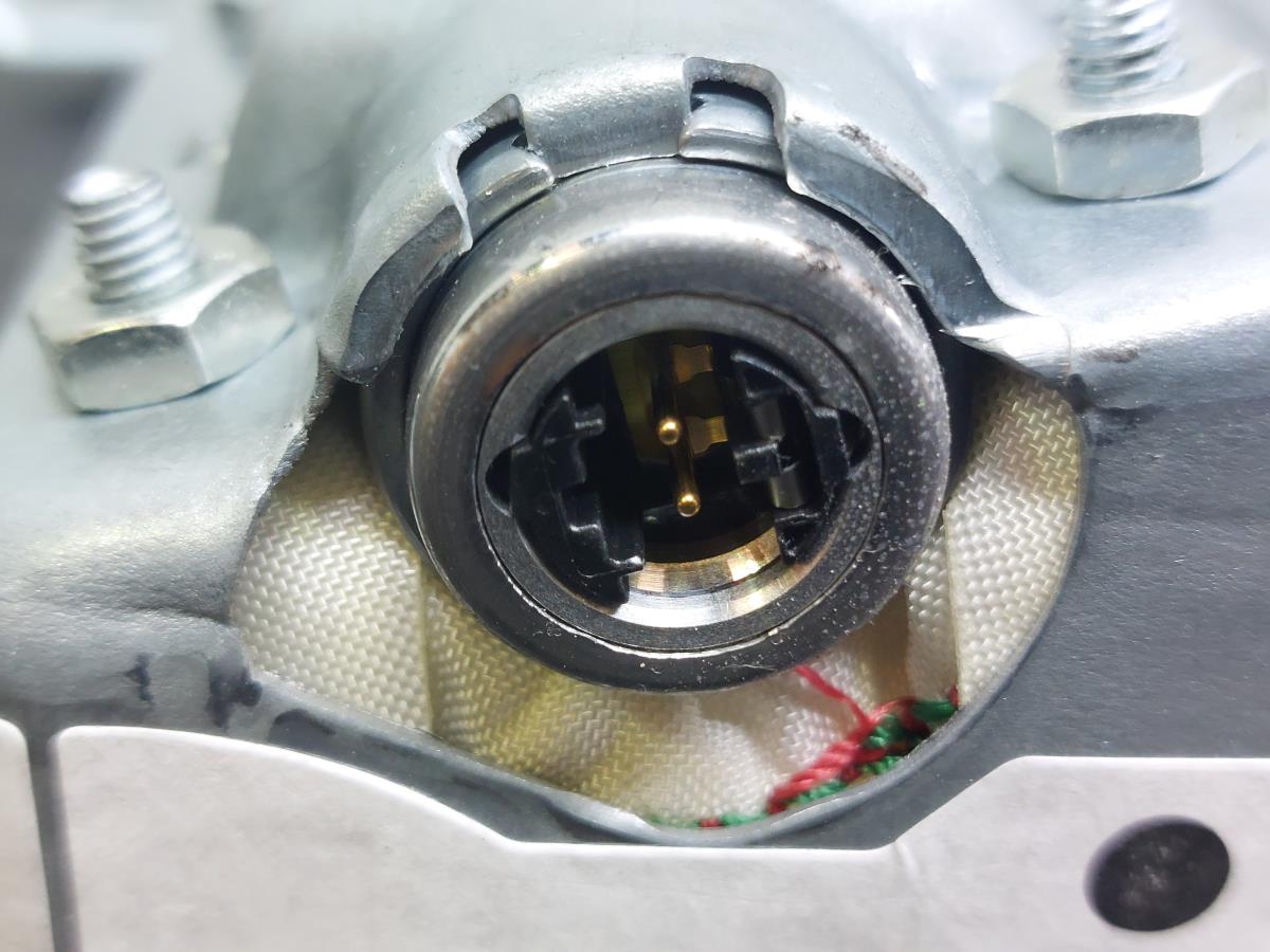 Airbag Laterale Anteriore Sinistro BMW X3 (E83) Imagem-4