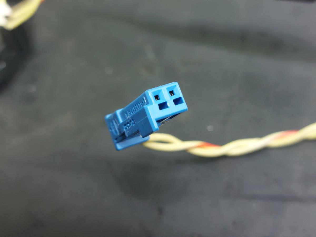 Sound system column / Speakers  BMW X3 (E83) Imagem-3