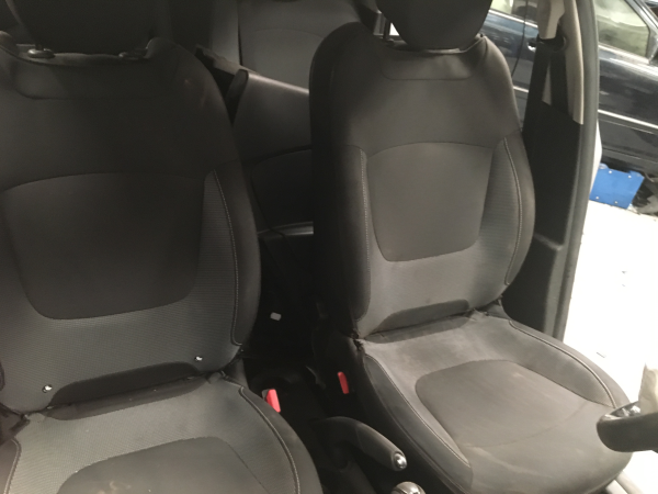 Conjunto de bancos RENAULT Captur (J5_)