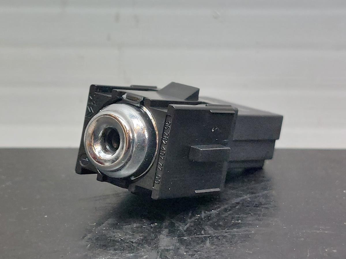 Módulo USB / AUX / IPOD PEUGEOT 308 SW II