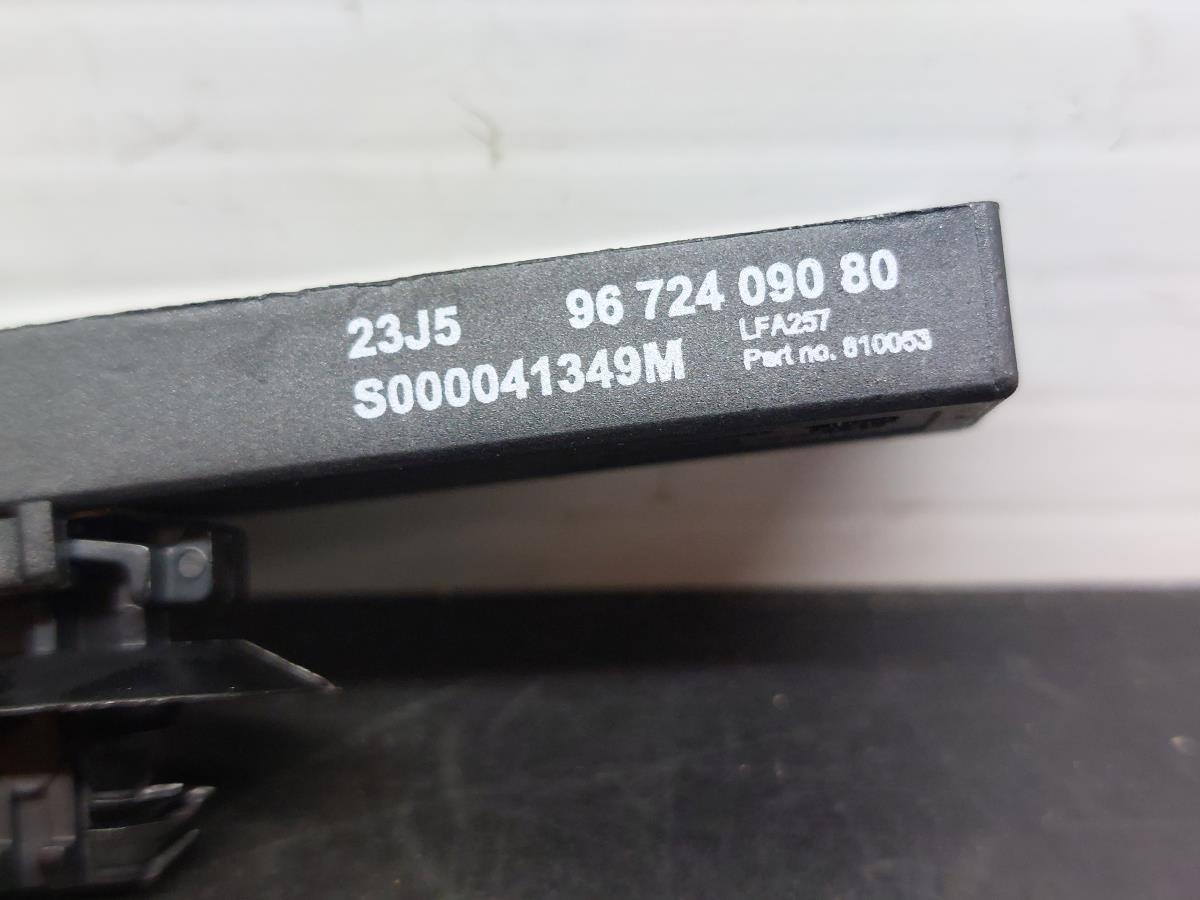Amplificatore Antenna PEUGEOT 308 SW II Imagem-1