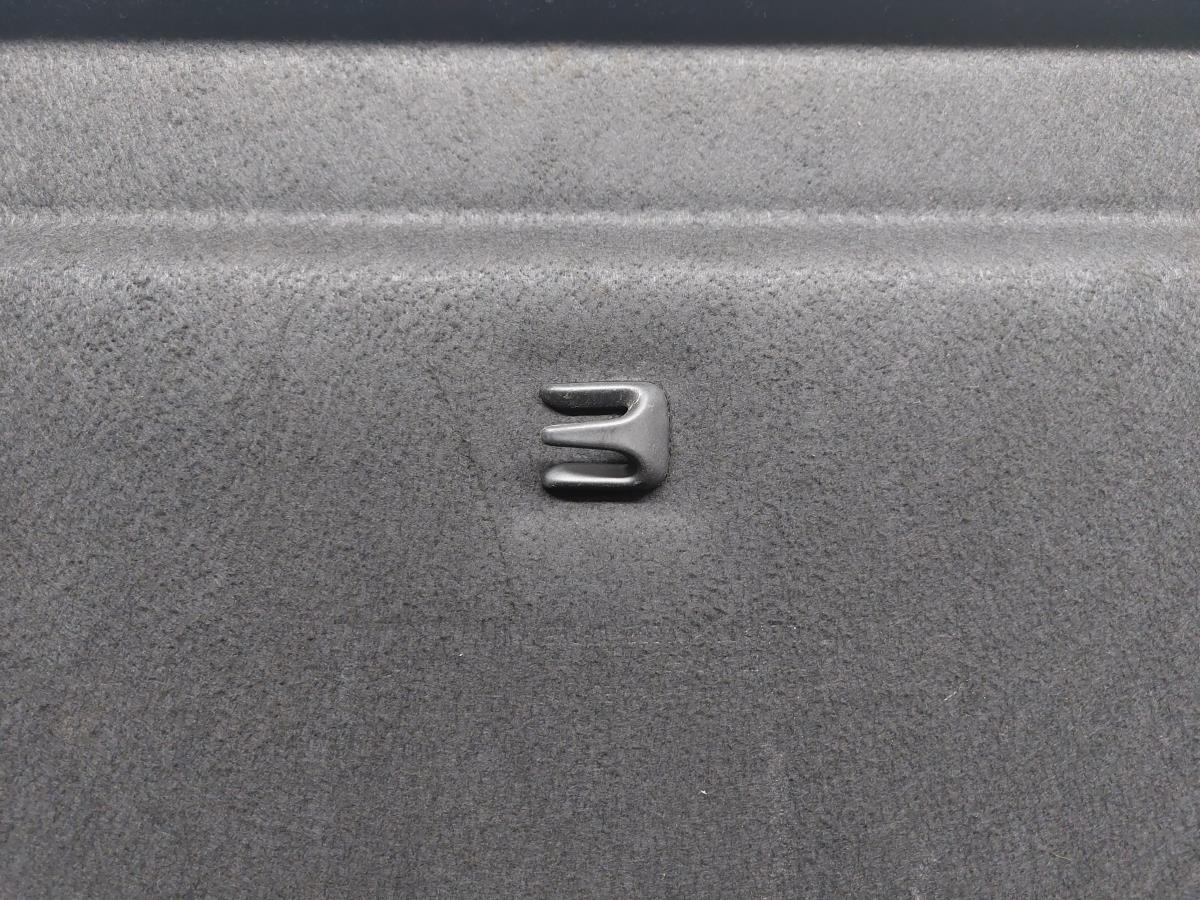 Chapeleira / tampo da mala VOLKSWAGEN Golf V (1K1) Imagem-9