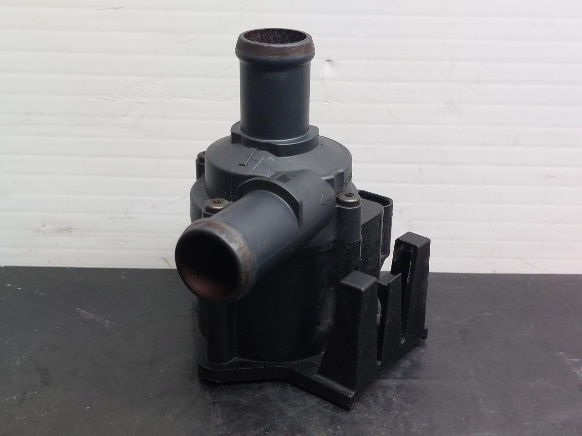 Bomba de água AUDI A4 Avant (8K5, B8)