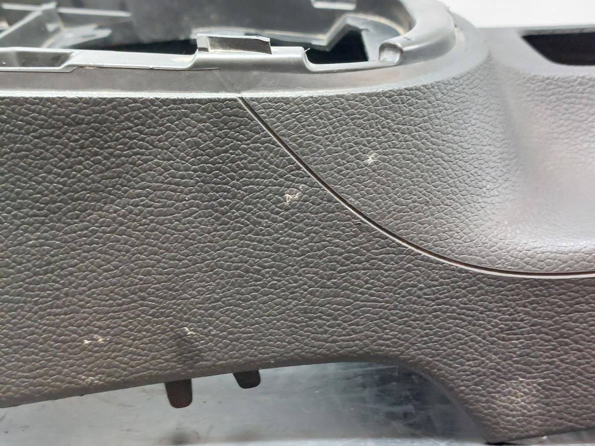 Consola central VOLKSWAGEN Golf VI (5K1) Imagem-5