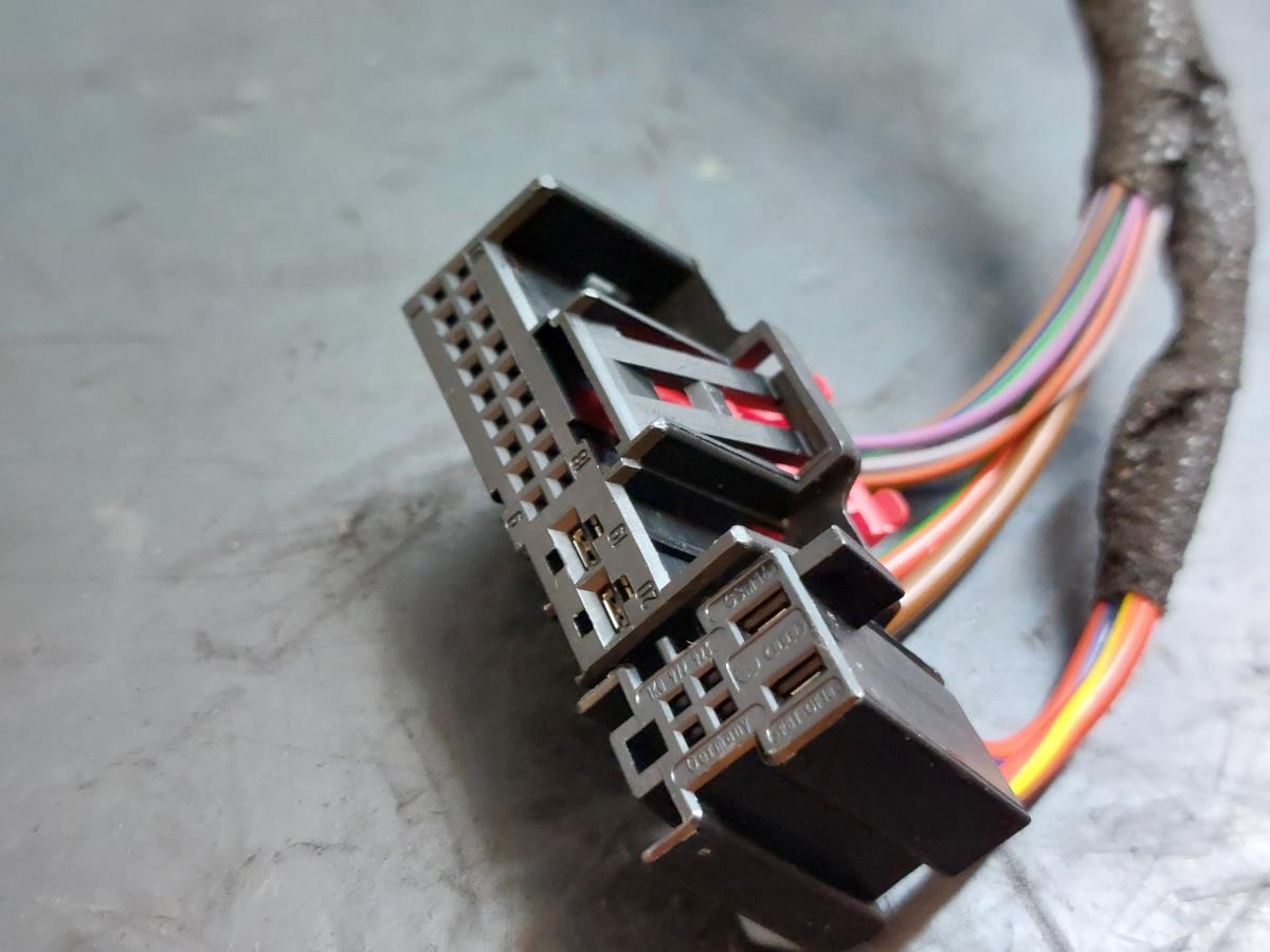 Installation électrique intérieure / câblage intérieur AUDI A5 Sportback (8TA) Imagem-5