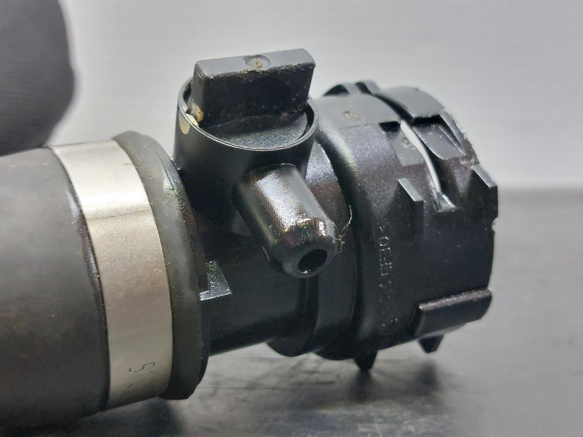 Tubo da água AUDI A4 (8K2, B8) Imagem-2