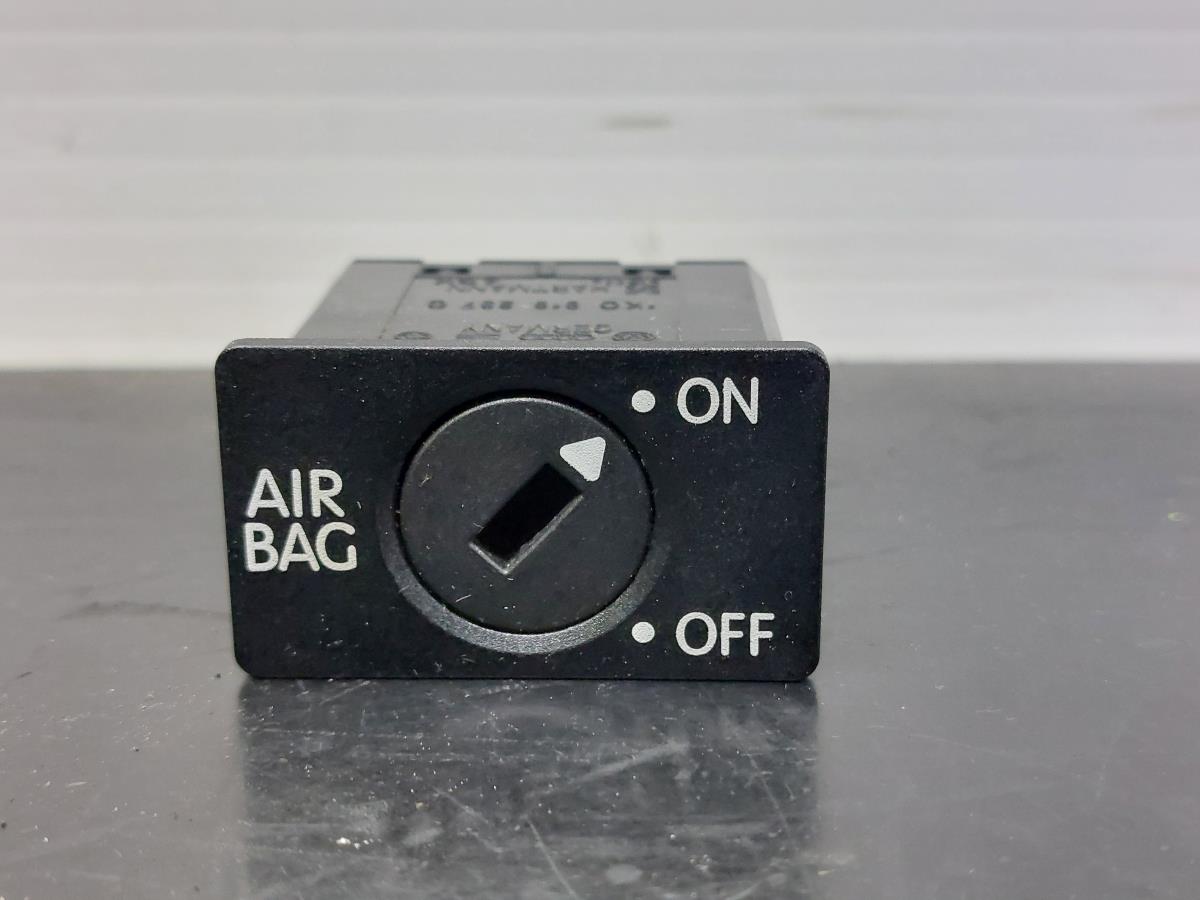 Botão / interruptor / sinal airbag off VOLKSWAGEN Golf V (1K1)