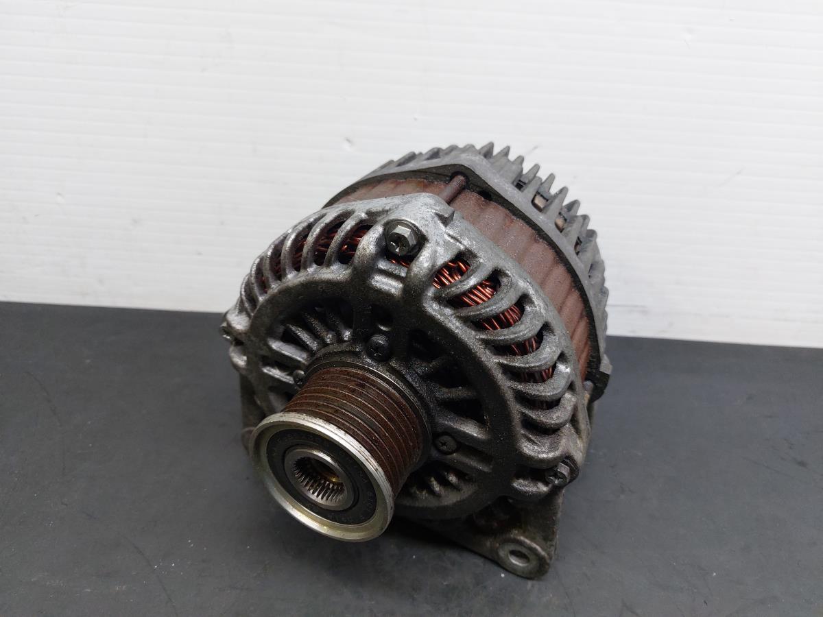 Alternador RENAULT Koleos I (HY_)