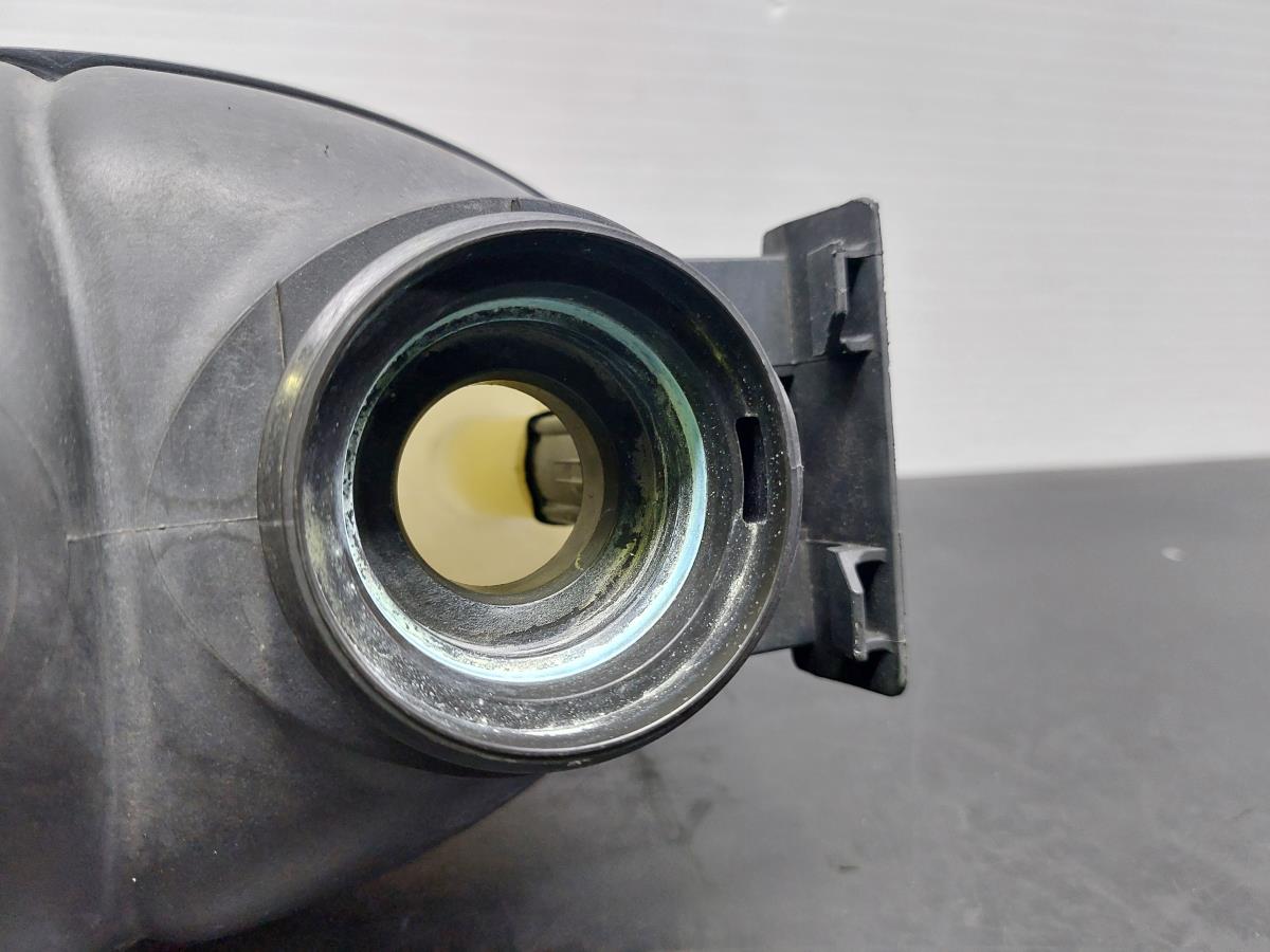 Coolant reservoir MERCEDES-BENZ Classe C (W204) Imagem-2