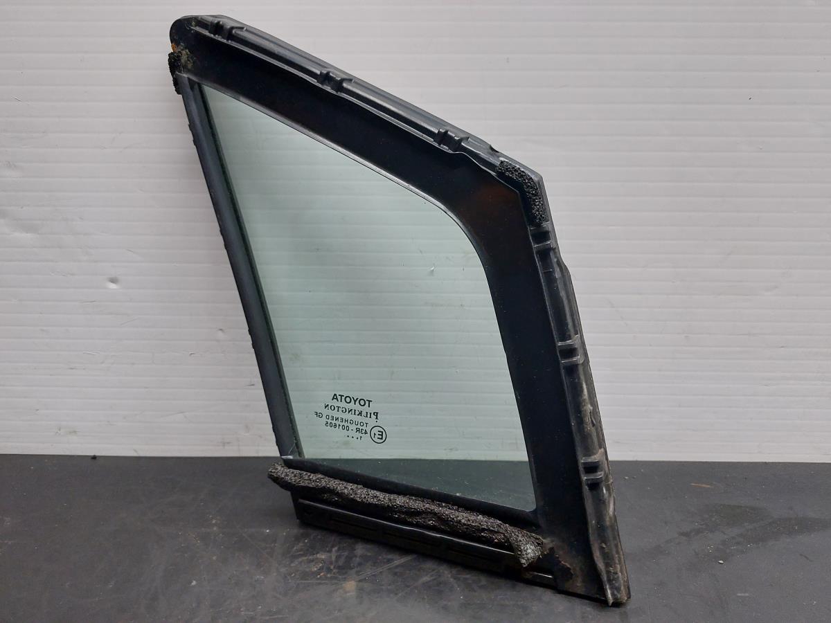 Vitre triangulaire avant gauche TOYOTA Avensis Sedan (_T27_) Imagem-3
