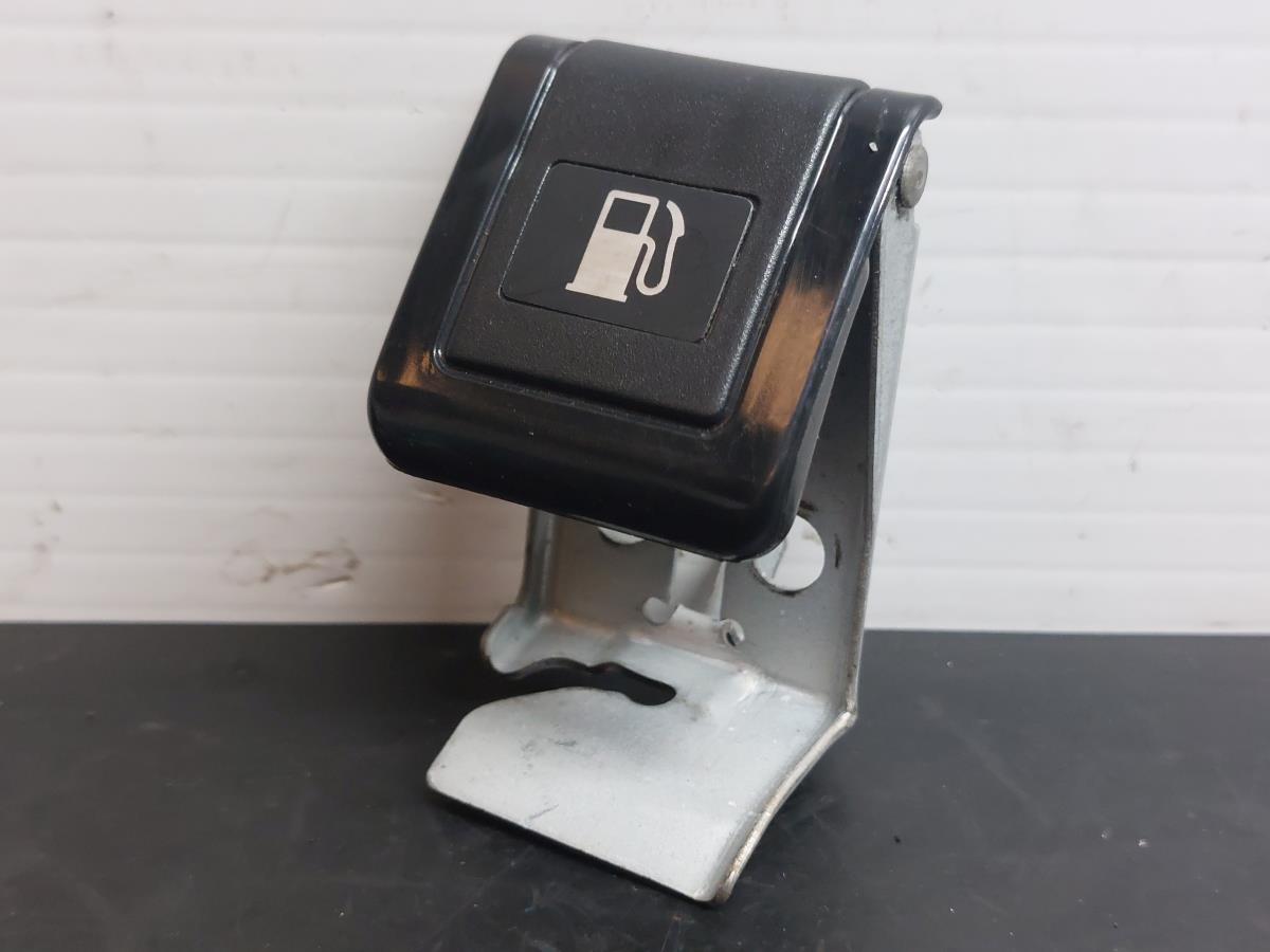 Botão / interruptor tampão de combustível TOYOTA Land Cruiser 90 (_J9_)