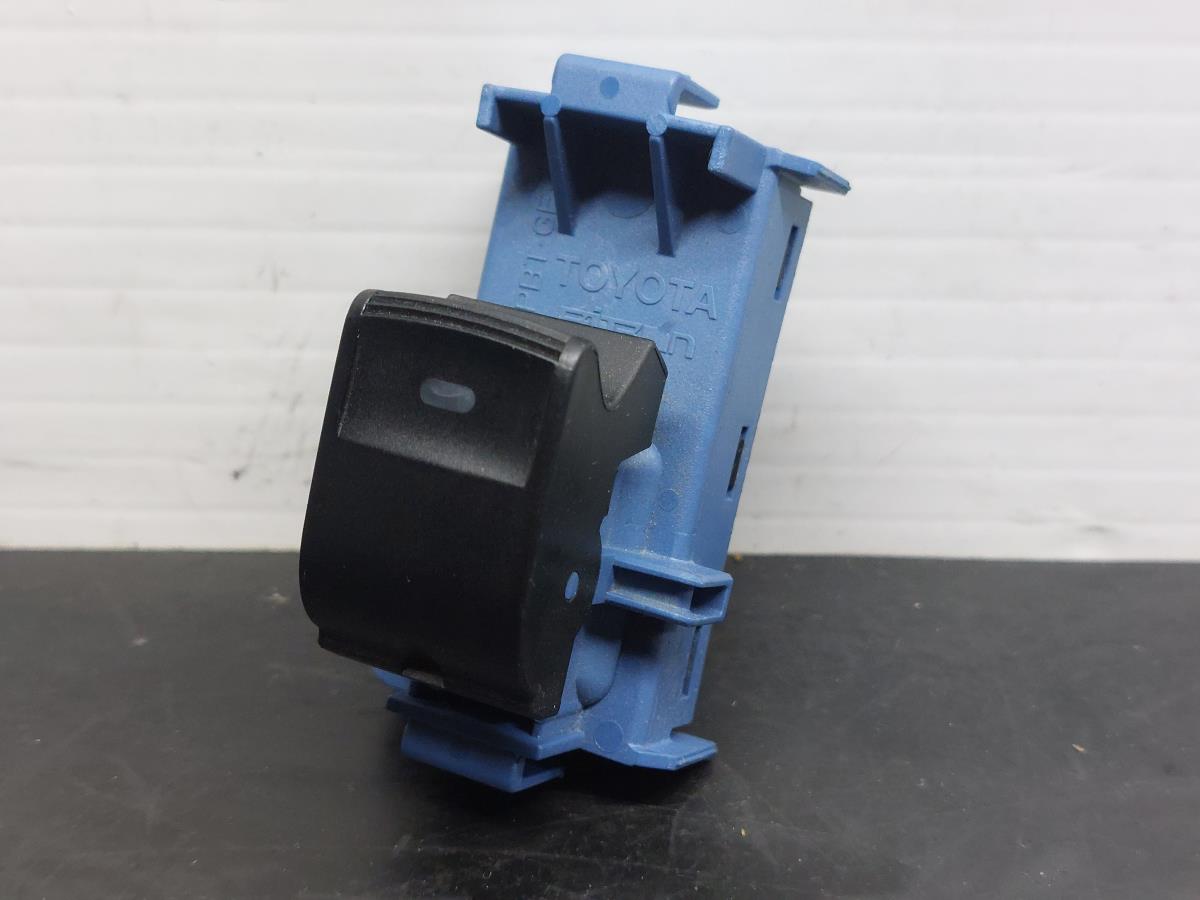 Comando / interruttore alzacristallo anteriore destro TOYOTA Avensis Sedan (_T27_)