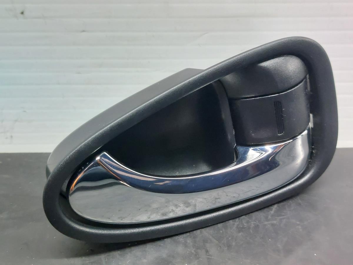 Right front interior door handle TOYOTA Avensis Sedan (_T27_)