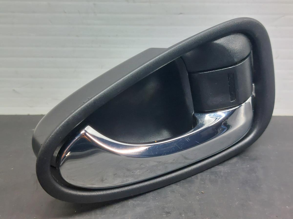 Rear Right interior door handle TOYOTA Avensis Sedan (_T27_)