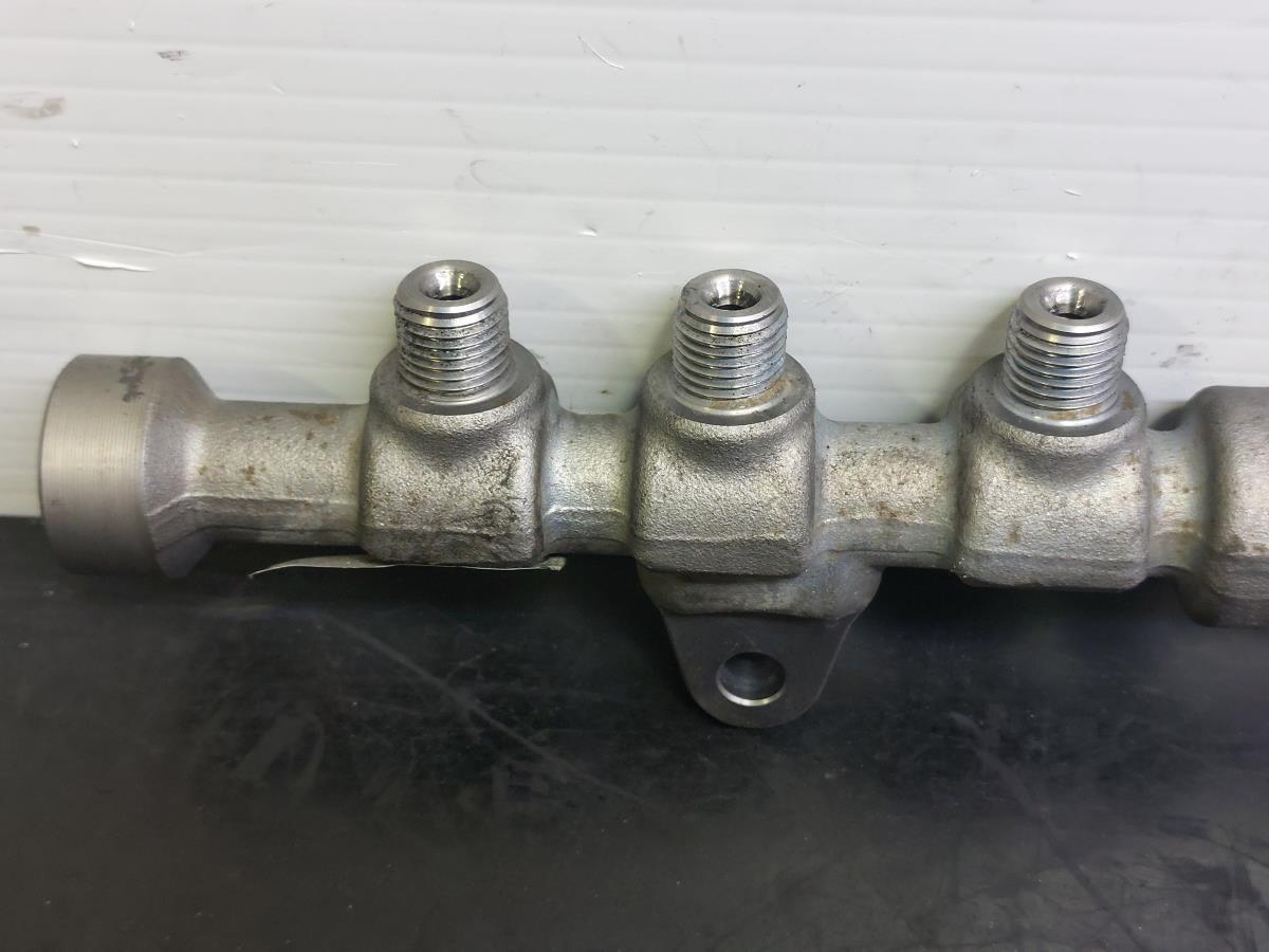 Rampe d'injection OPEL Corsa D Imagem-3
