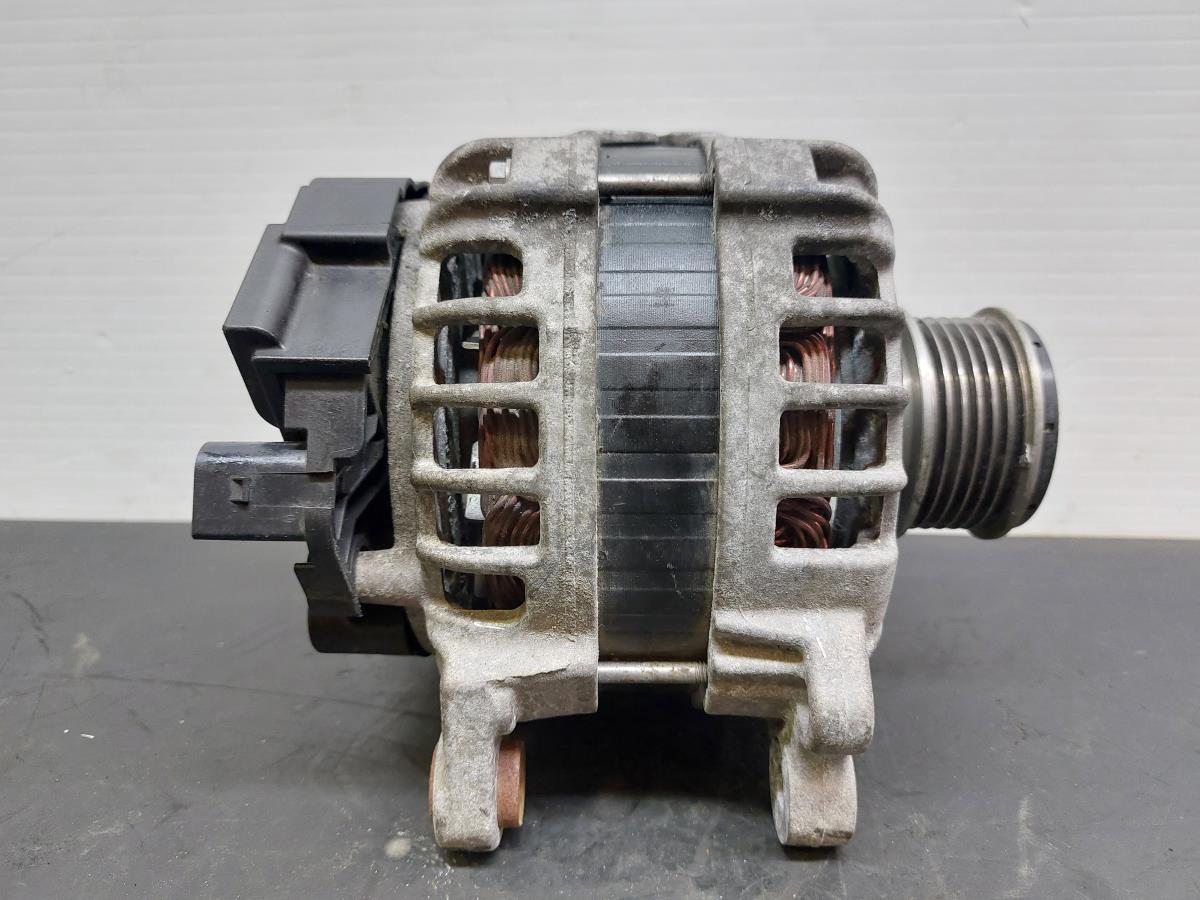 Alternador SEAT Ibiza IV (6J5, 6P1) Imagem-2
