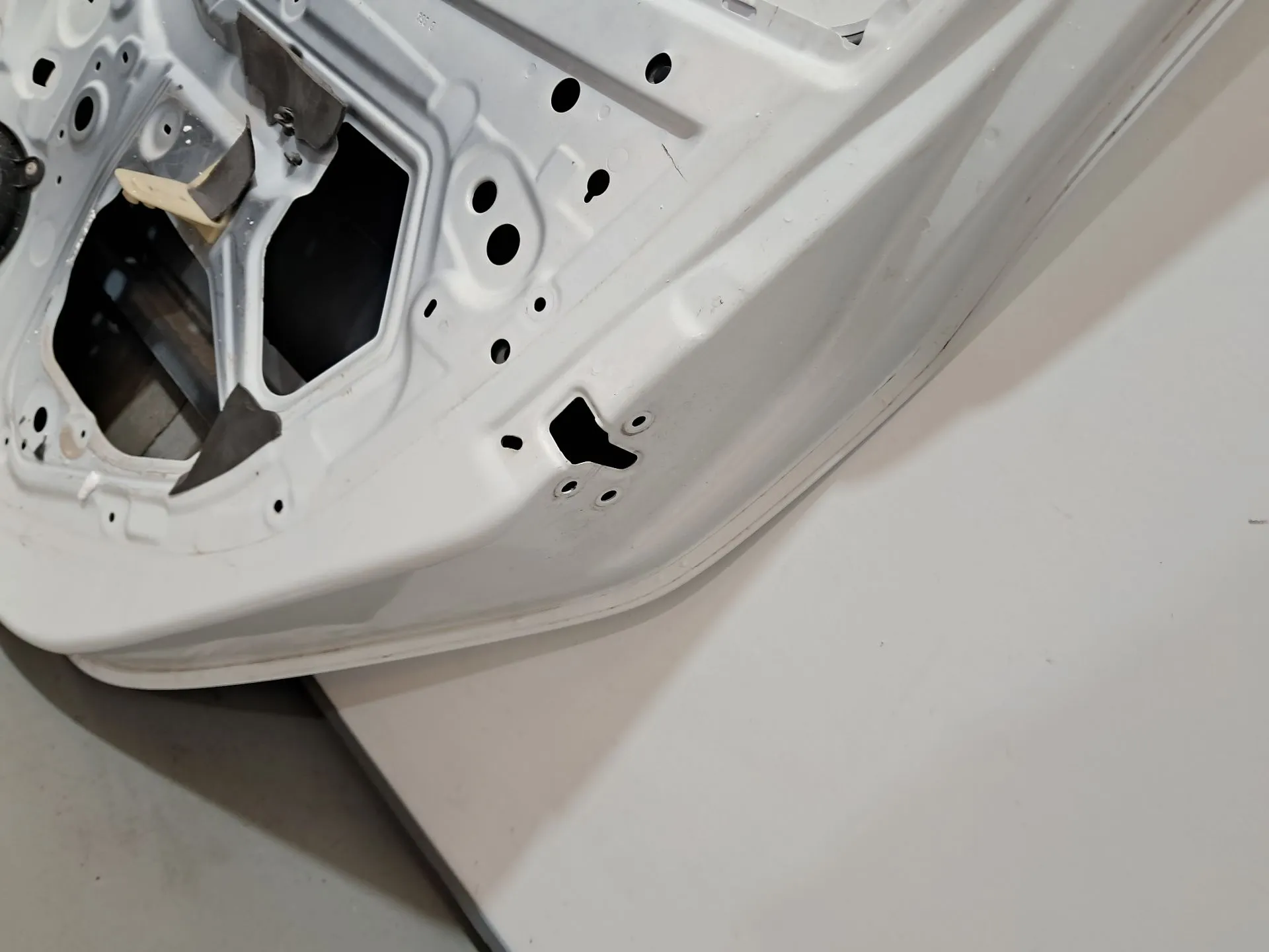 Porta trás direita DACIA Sandero II (5S_) Imagem-24