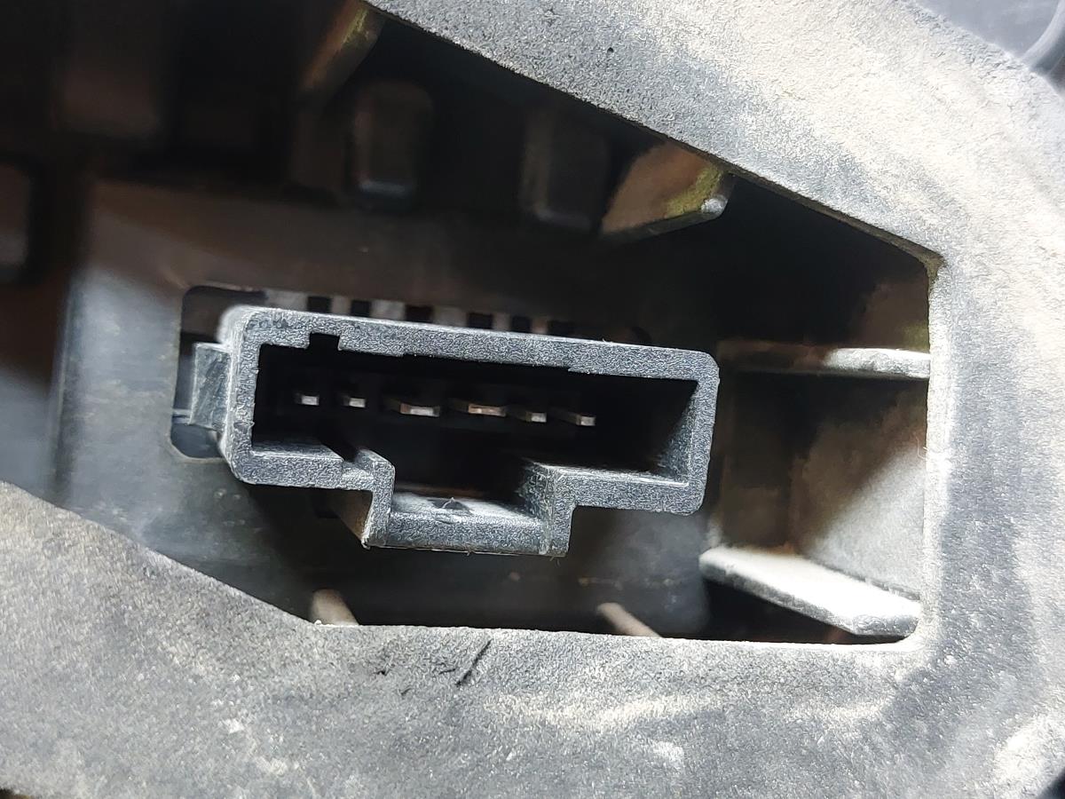 Farolim esquerdo DACIA Sandero II (5S_) Imagem-4