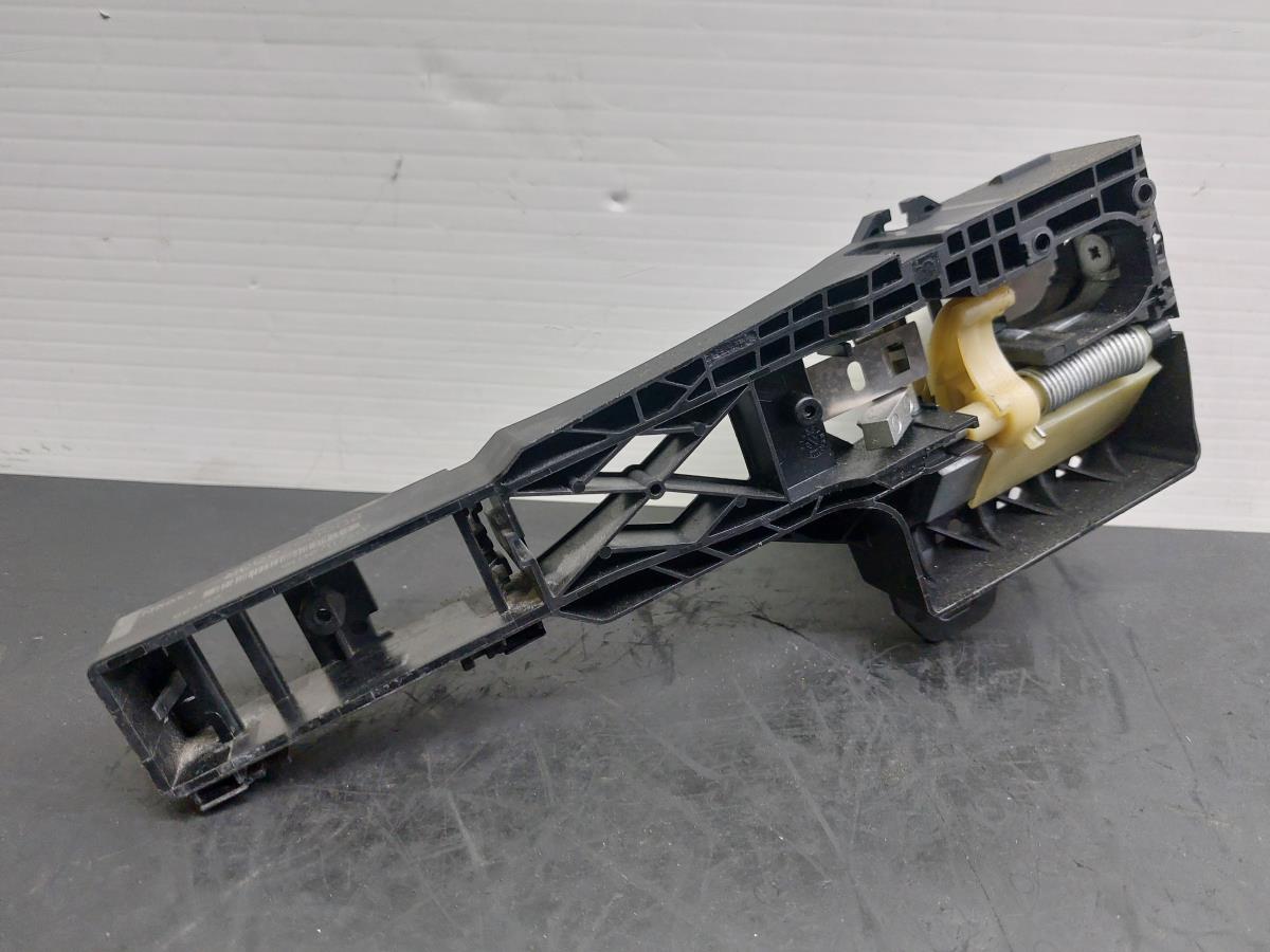 Support poignée porte arrière Droite RENAULT Talisman (L2M_) Imagem-1