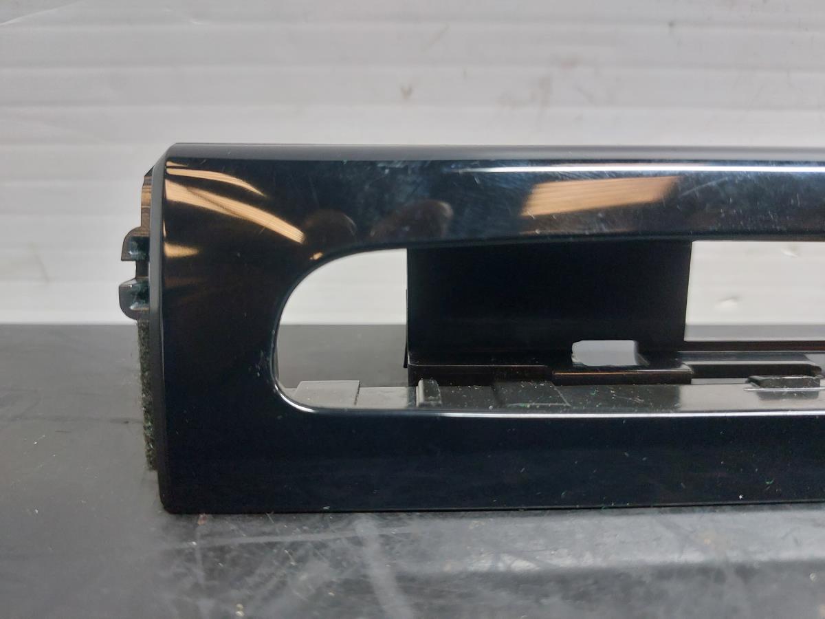 Cornice console centrale / radio / anello RENAULT Talisman (L2M_) Imagem-1