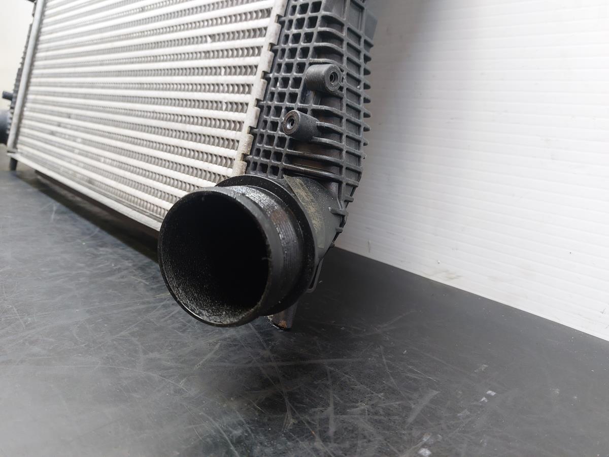 Radiador do intercooler VOLKSWAGEN Scirocco (137, 138) Imagem-1