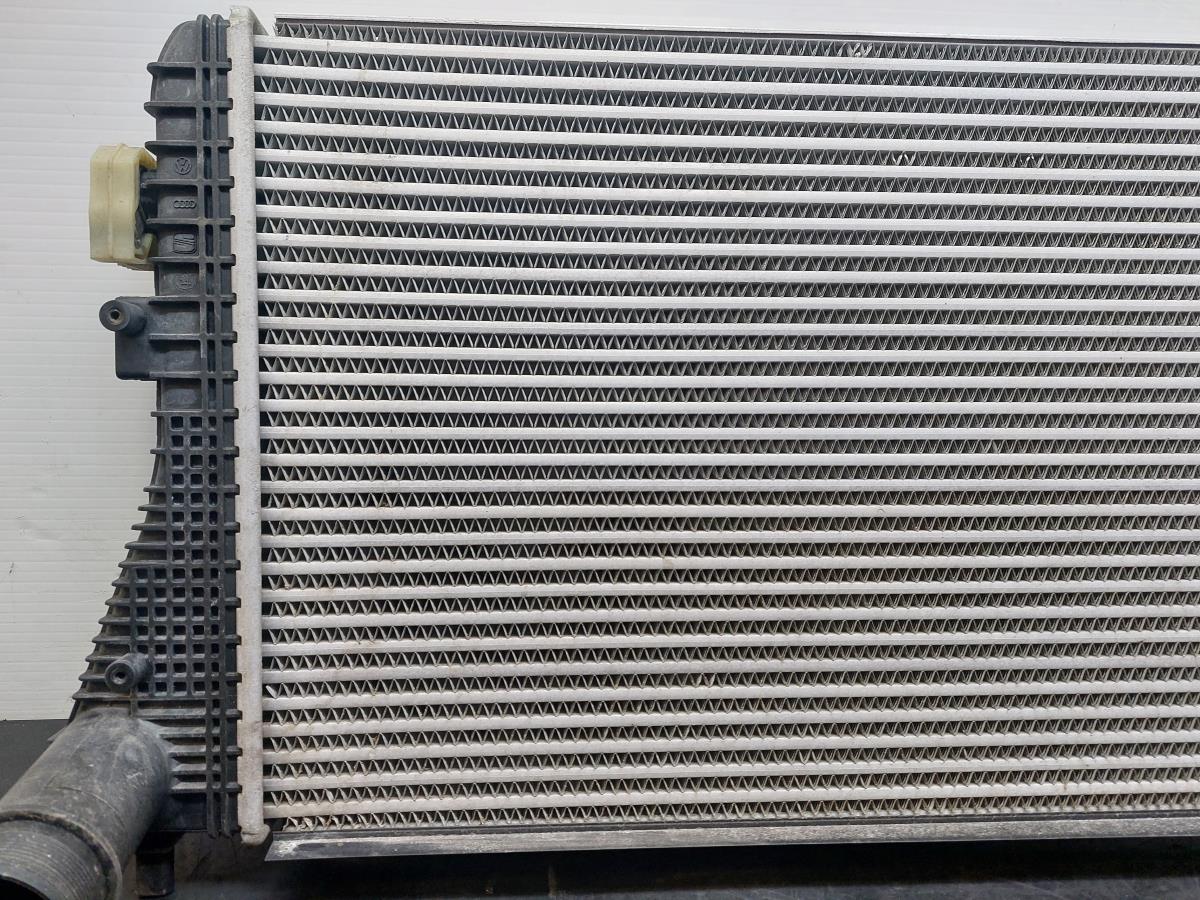 Radiador do intercooler VOLKSWAGEN Scirocco (137, 138) Imagem-5
