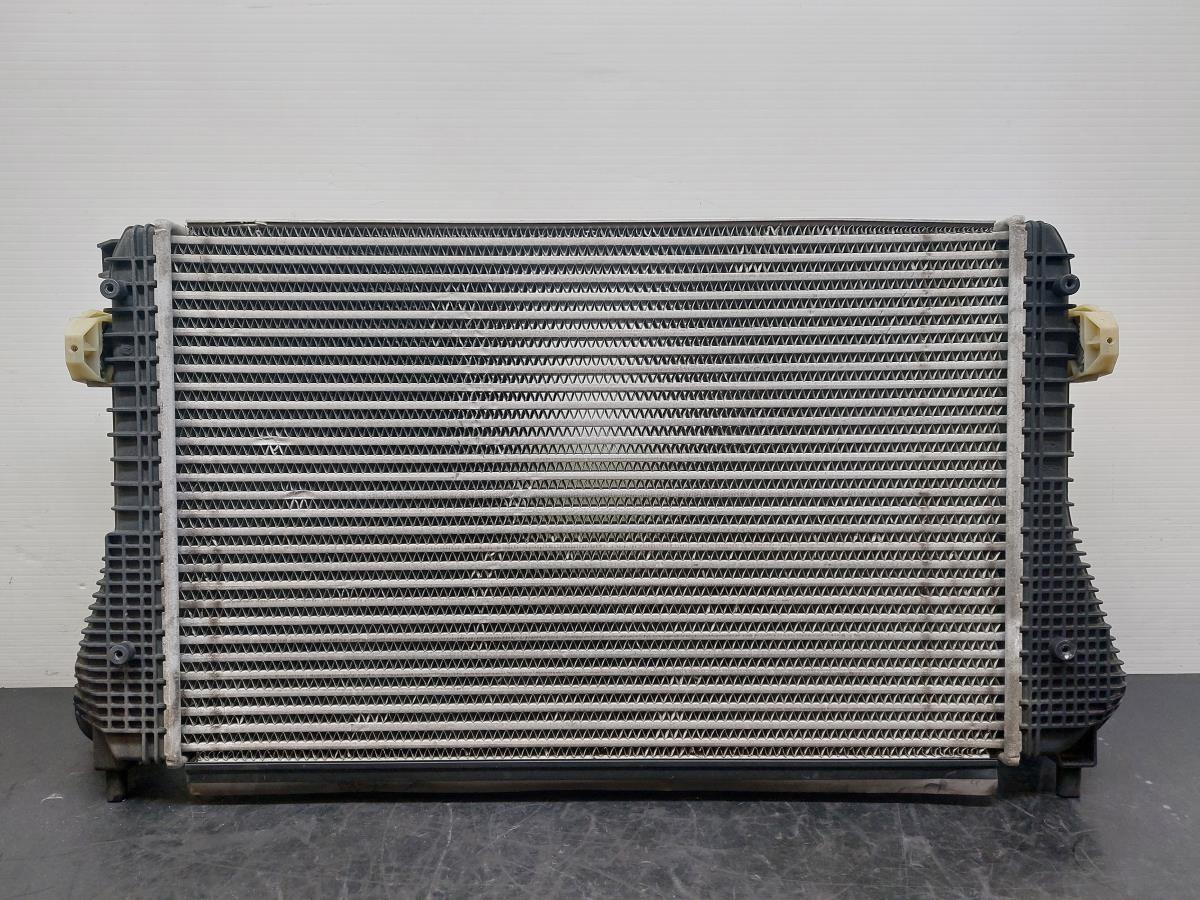 Radiador do intercooler VOLKSWAGEN Scirocco (137, 138) Imagem-9