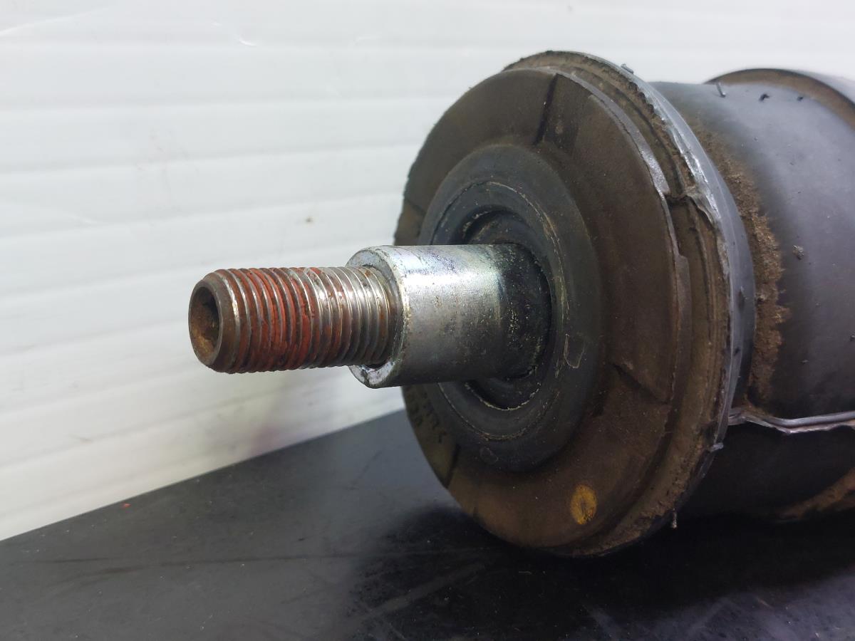 Left Rear Shock Absorber TOYOTA Avensis Sedan (_T27_) Imagem-2