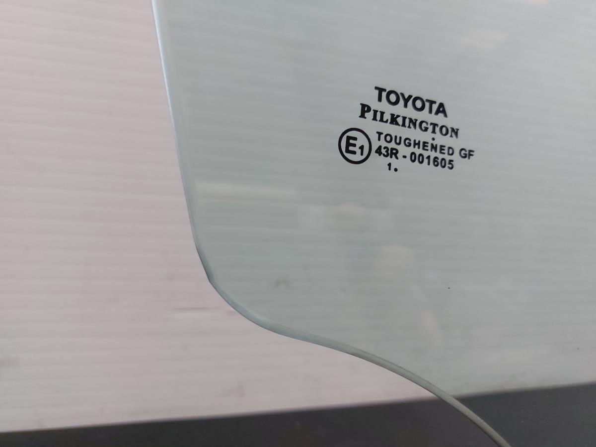 Vitre porte avant Droite TOYOTA Avensis Sedan (_T27_) Imagem-7