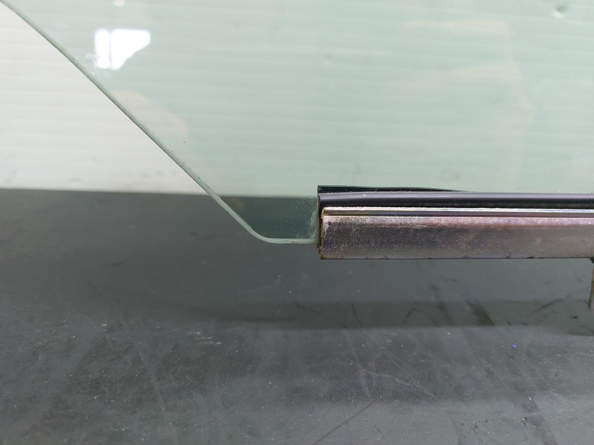 Vetro porta posteriore sinistra TOYOTA Avensis Sedan (_T27_) Imagem-6