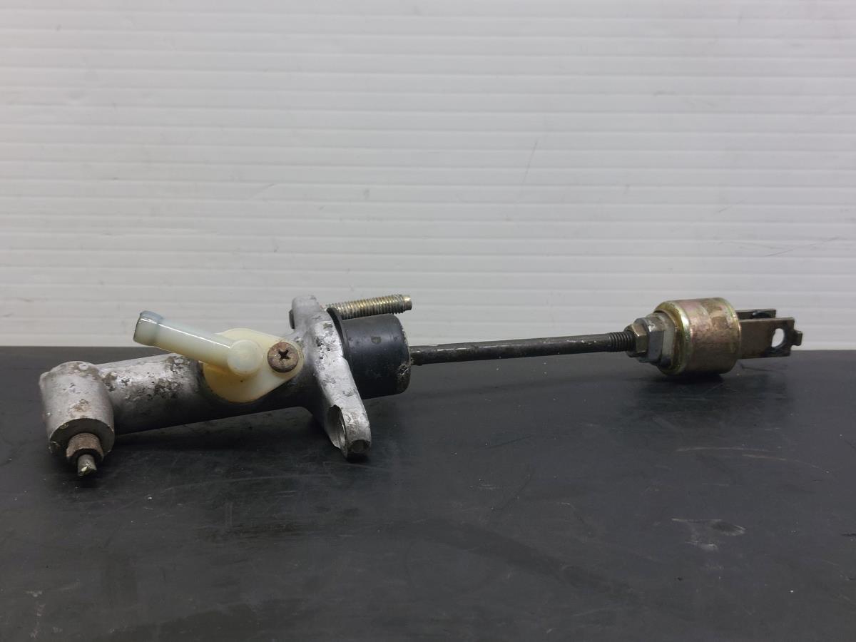 Bomba de embraiagem TOYOTA HiAce IV (LXH1_, RZH1_, LH1_)