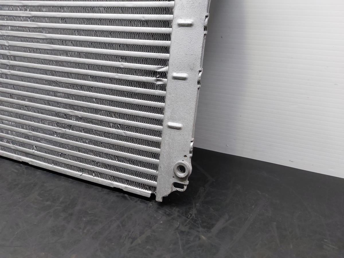 Radiador do intercooler TOYOTA Corolla Verso (ZER_, ZZE12_, R1_) Imagem-1