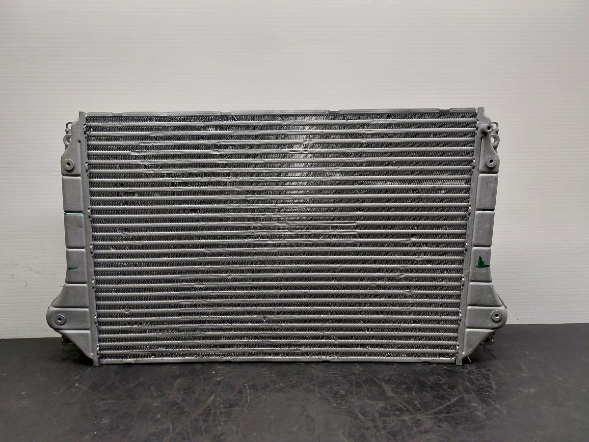 Radiador do intercooler TOYOTA Corolla Verso (ZER_, ZZE12_, R1_) Imagem-7