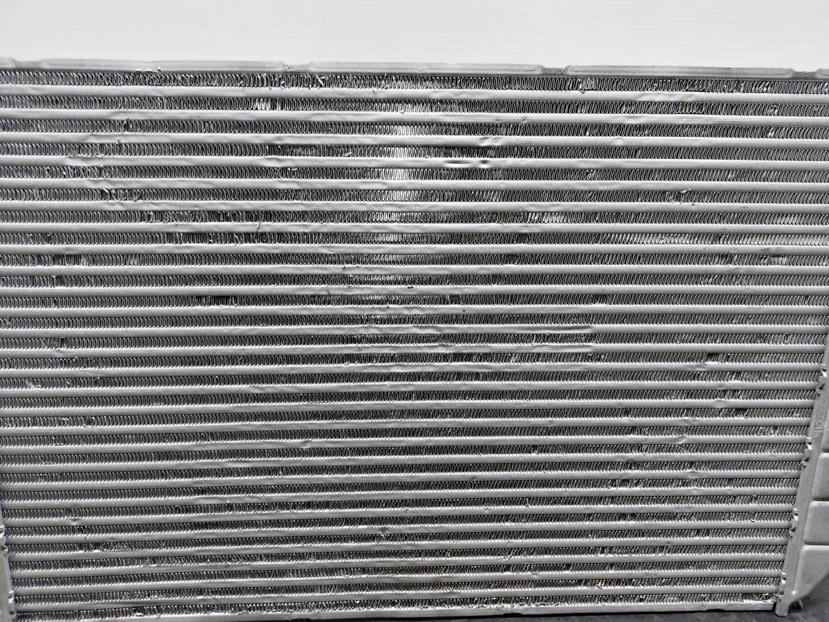 Radiador do intercooler TOYOTA Corolla Verso (ZER_, ZZE12_, R1_) Imagem-9