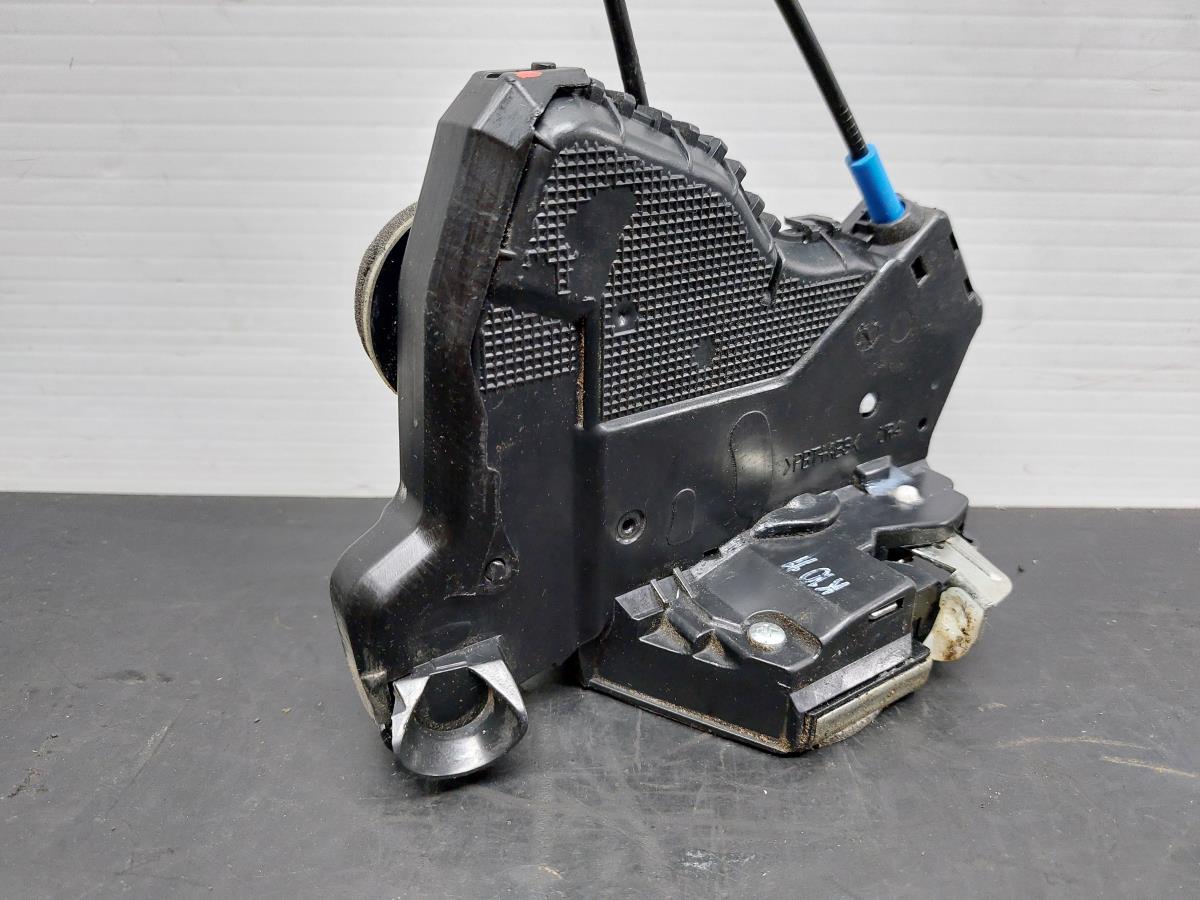 Serratura / chiusura porta Anteriore Destro TOYOTA Avensis Sedan (_T27_)