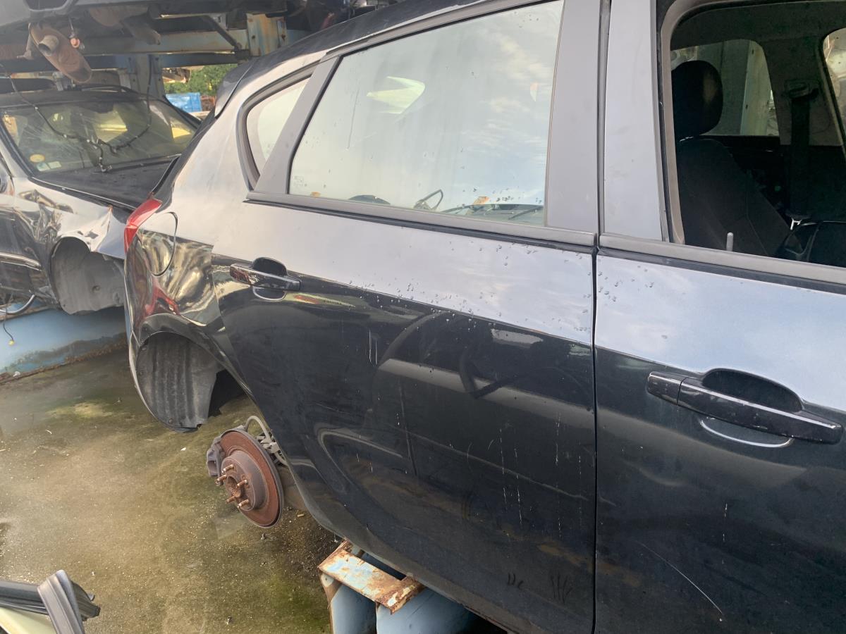 Porta trás direita OPEL Astra J