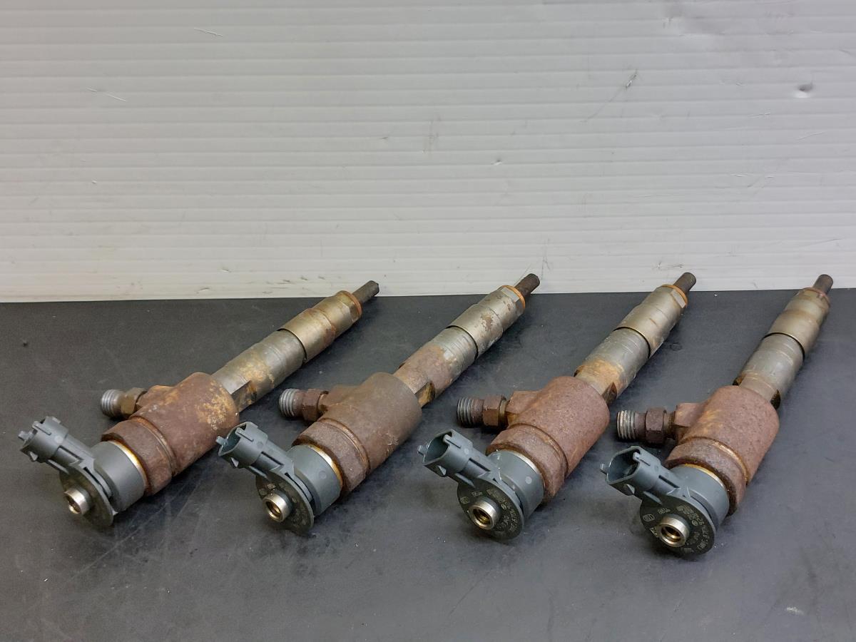 Injector PEUGEOT 308 (4A_, 4C_) Imagem-1