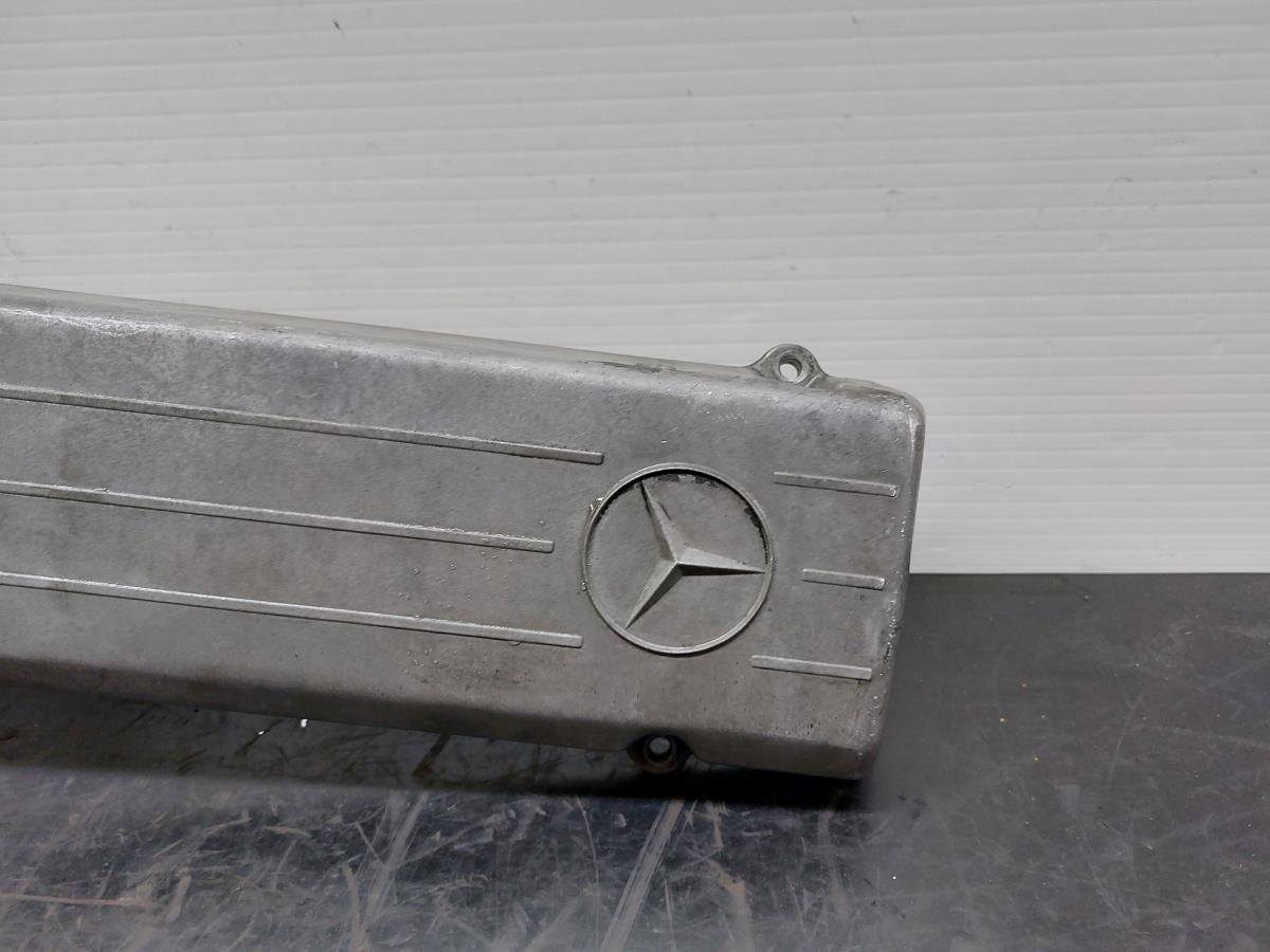 Tampa das válvulas MERCEDES-BENZ Classe C (W202) Imagem-1