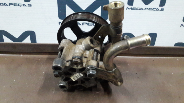 Bomba de direção TOYOTA Corolla Sedan (_E11_) Imagem-2