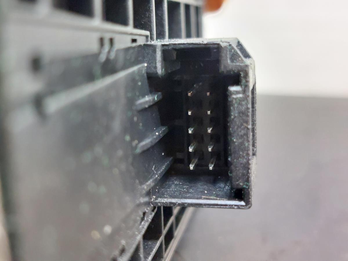 Mando / interruptor elevalunas delantero izquierdo AUDI A4 Avant (8K5, B8) Imagem-7