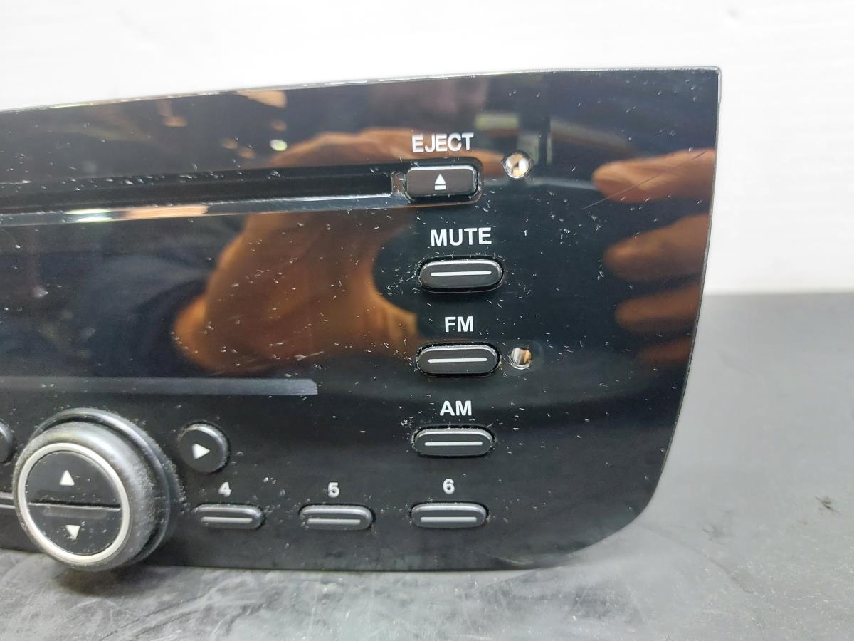 Rádio / auto-rádio FIAT Punto (199_) Imagem-3