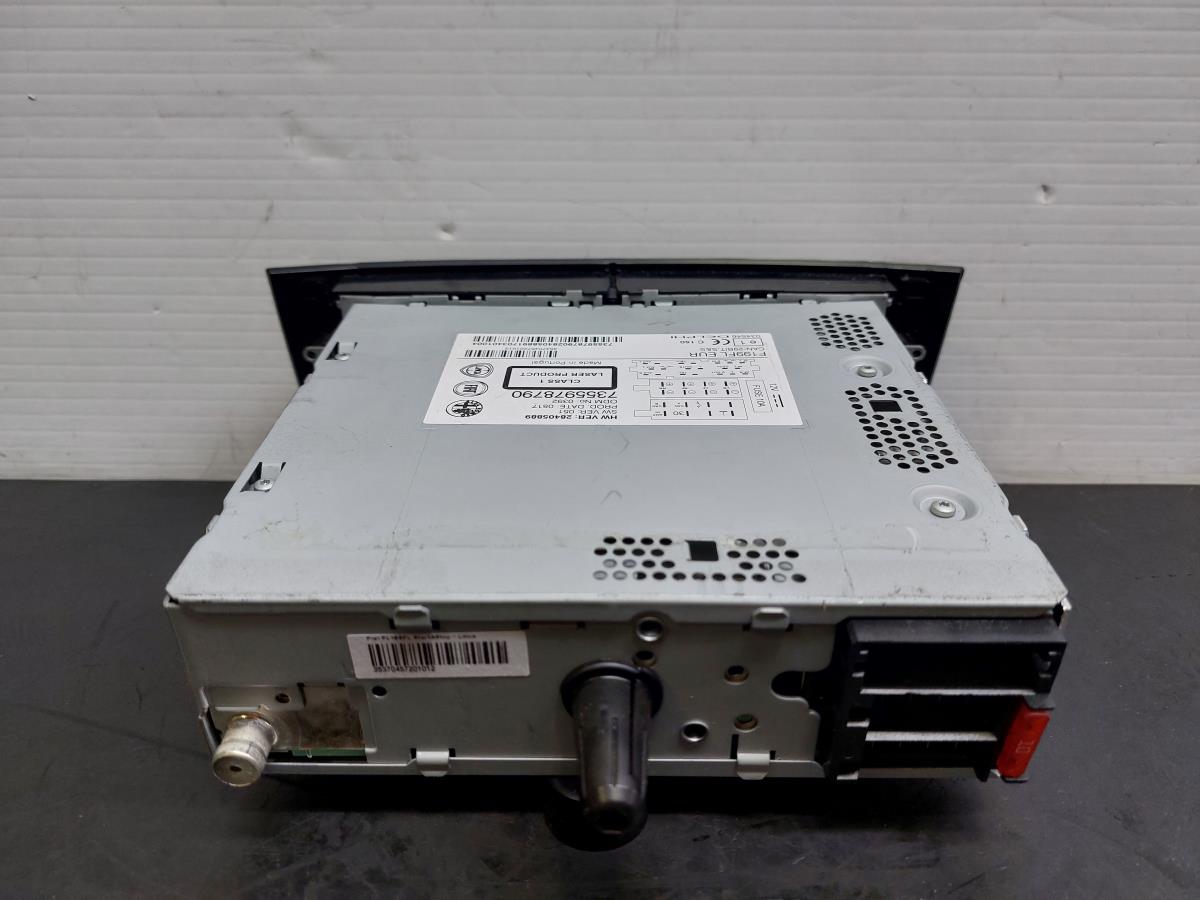 Rádio / auto-rádio FIAT Punto (199_) Imagem-6