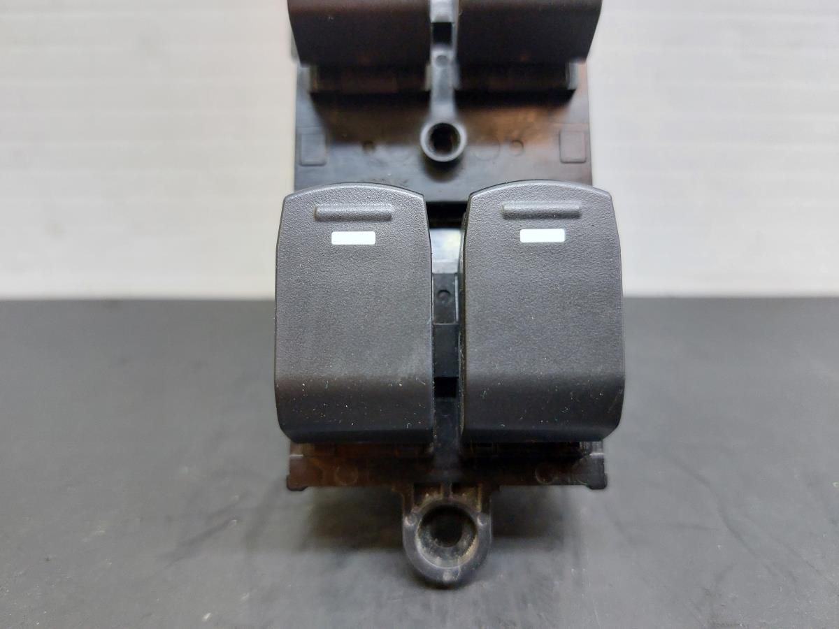 Mando / interruptor elevalunas delantero izquierdo SUZUKI SX4 S-Cross (JY) Imagem-1