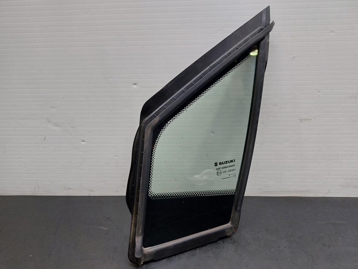 Vidro triangular frente esquerdo SUZUKI SX4 S-Cross (JY)