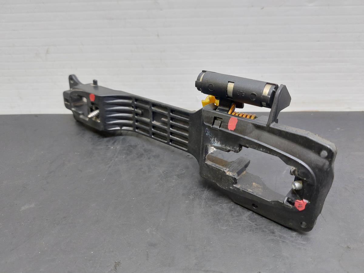 Support poignée porte avant gauche SUZUKI SX4 S-Cross (JY) Imagem-1