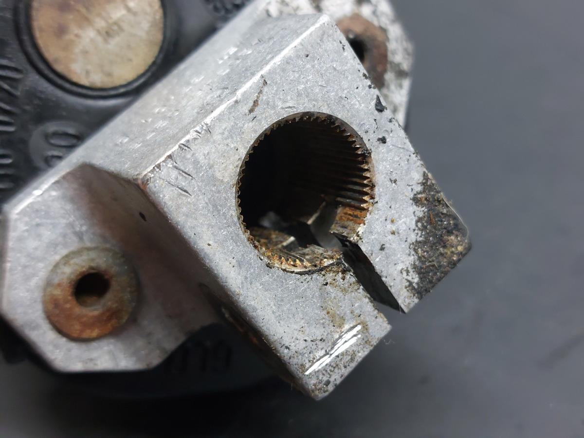 Cardan MERCEDES-BENZ Classe C (W203) Imagem-4