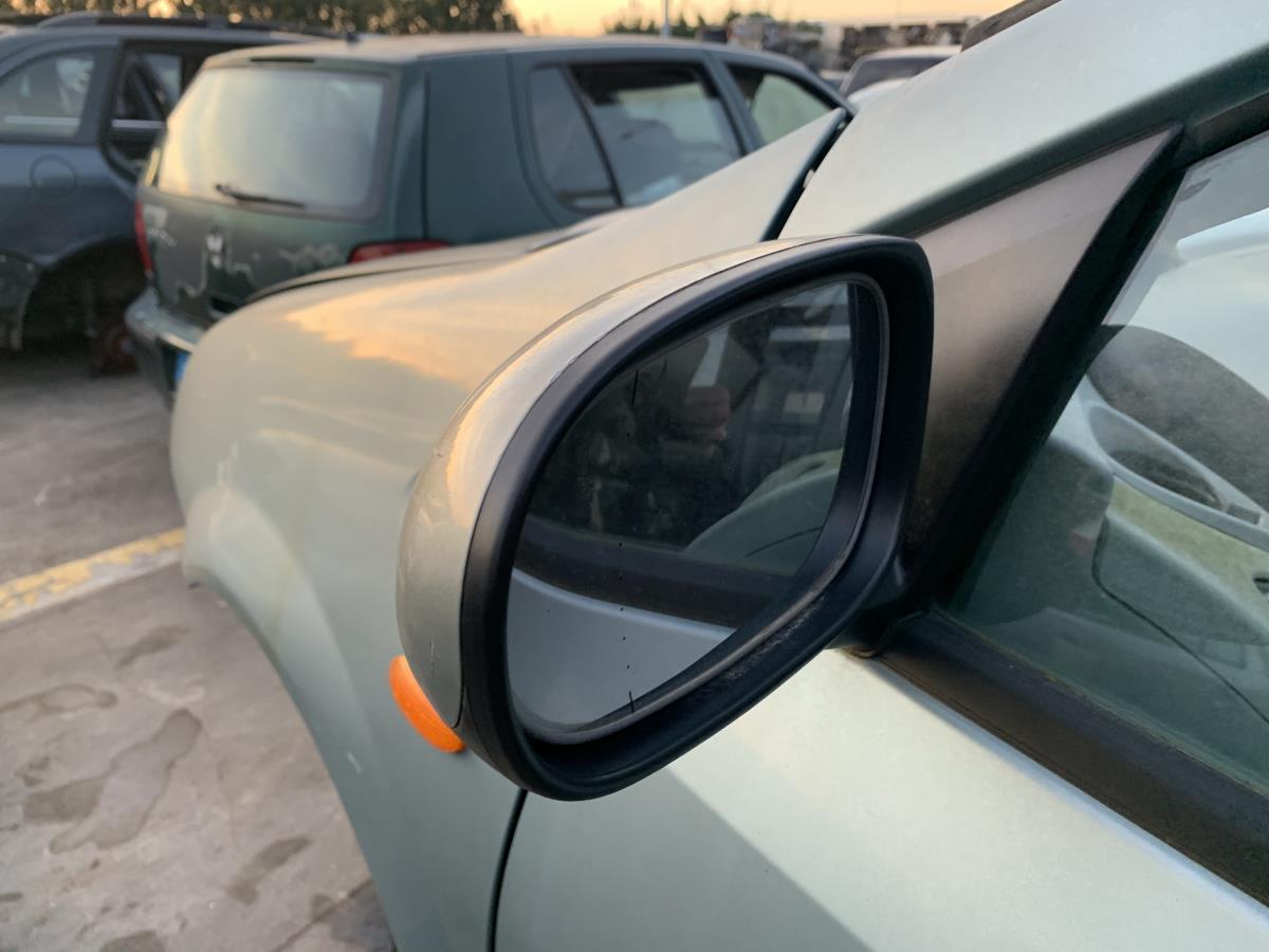 Retrovisor / espelho esquerdo NISSAN Almera Tino (V10) Imagem-1