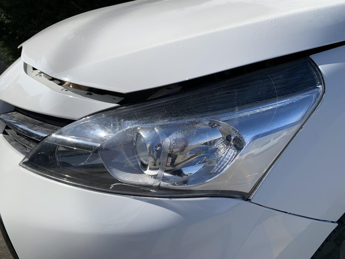Faro anteriore sinistro TOYOTA Verso (_R2_) Imagem-1